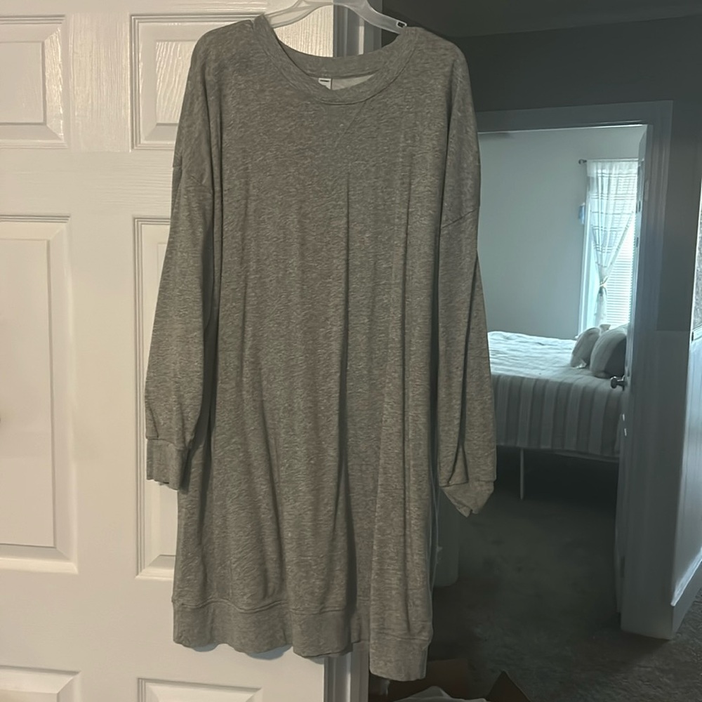Women’s dress